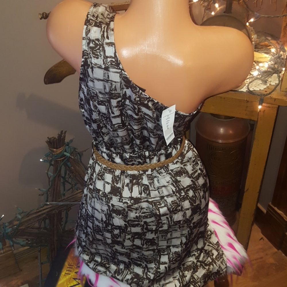 Bebe one shoulder belted dress S NWT - Picture 4 of 6